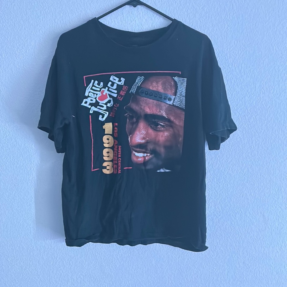 Tupac Graphic Tee